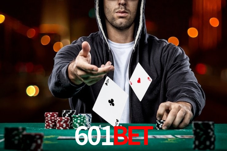 Comparação APP mobile vs versão web da 601bet